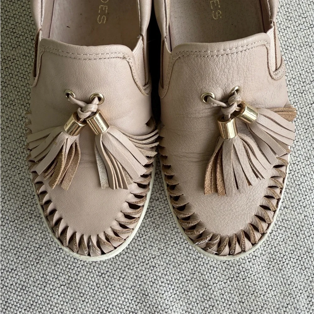 J. Slides Winny sneakers/loaffers.